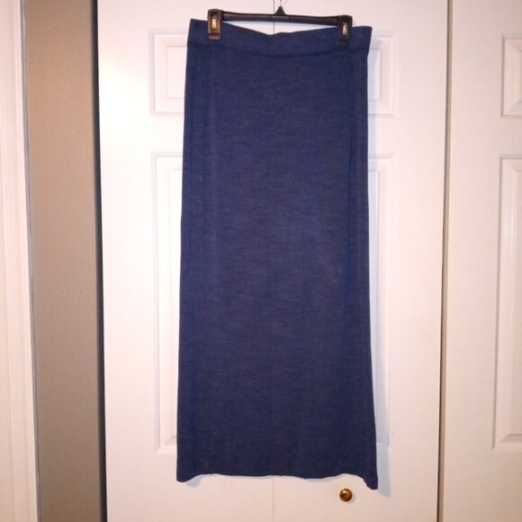 Lou & Grey Dresses & Skirts - Lou & Grey Maxi Skirt